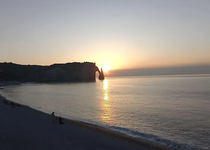Eiffeil Ocean